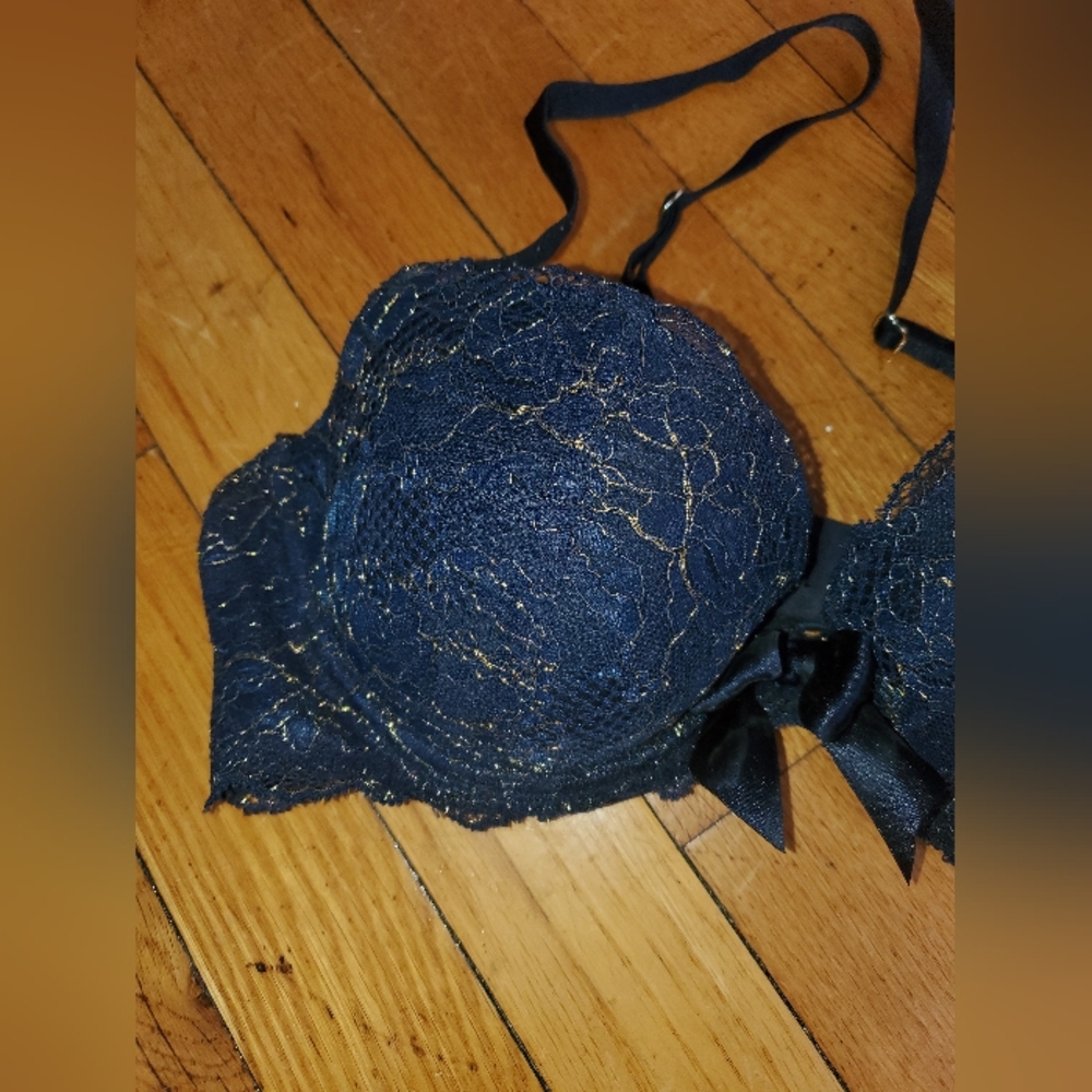 Aerie Limited Edition Navy & Gold Lace Balcony Bra Size 34B - Picture 2 of 6